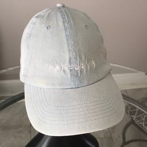 CALIFORNIA Unisex Chambray Embroidered Cotton Hat